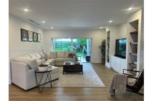 6741 SW 91 Ave, Miami, FL 33173, Sold 05/22/25