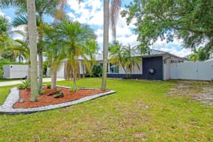 7250 NW 6th St, Plantation, FL 33317, Sold 06/10/25