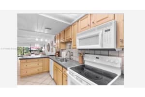 87200 Overseas Hwy Apartment F1, Islamorada, FL 33036, - MLS#A11776965