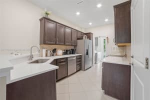 4154 Greenway Dr, Hollywood, FL 33021, Sold 07/30/25