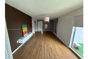 495 NW 72nd Ave APT 305, Miami, FL 33126, - MLS#A11777097