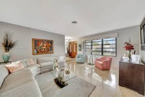1811 SW 99th Ave, Miami, FL 33165, Sold 05/19/25