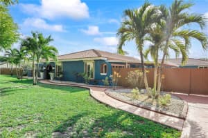 5141 SW 109th Ave, Davie, FL 33328, - MLS#A11777136