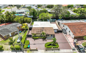 11210 Sw 47th Ter Miami, FL 33165 - MLS#A11777153