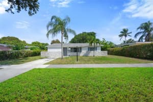 1141 NE 166th St, North Miami Beach, FL 33162, Sold 06/13/25