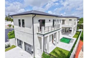 371 E Lakewood Rd, West Palm Beach