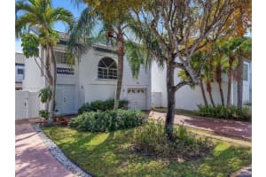 350 NE 212th St, Miami, FL 33179, Sold 07/24/25