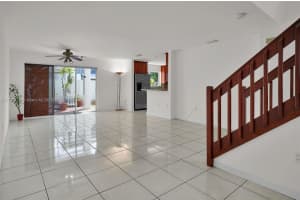 350 NE 212th St, Miami, FL 33179, Sold 07/24/25