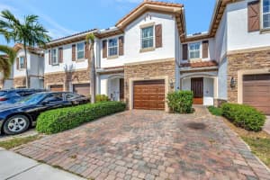 4343 Chalmers Ln, West Palm Beach, FL 33417, Sold 08/18/25