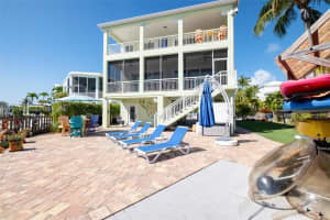 140 Fairwich Ct, Tavernier