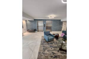 806 Cypress Grove Ln 403, Pompano Beach