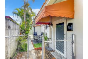7537 Buccaneer Ave b, North Bay Village, FL 33141, - MLS#A11777245