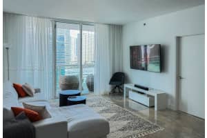 950 Brickell Bay Dr APT 1504, Miami, FL 33131, - MLS#A11777257