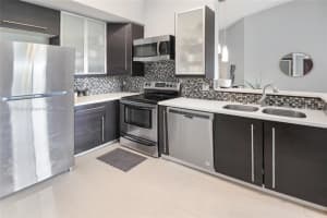 6952 SW 39th St APT C302, Davie, FL 33314, Sold 07/22/25