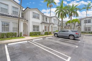 5570 NW 107th Ave APT 902, Doral, FL 33178, Sold 08/20/25