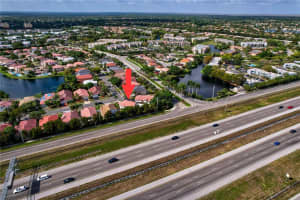 24 Gables Blvd, Weston, FL 33326, - MLS#A11777399