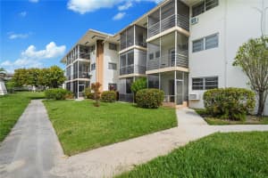 16900 NE 14th Ave APT 109, North Miami Beach, FL 33162, - MLS#A11777422