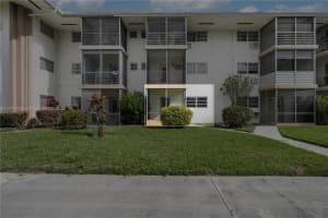 16900 NE 14th Ave APT 109, North Miami Beach, FL 33162, - MLS#A11777422