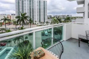 3001 S Ocean Dr, Hollywood, FL 33019, Sold 07/02/25