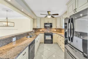 1025 SE 3rd Ave APT 201, Dania Beach, FL 33004, Sold 05/29/25
