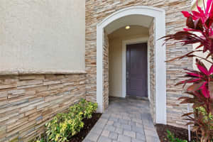 4233 Large Leaf Ln Hollywood, FL 33021 - MLS#A11777473
