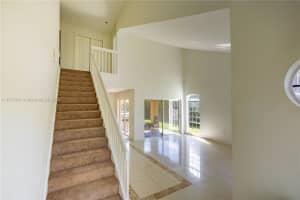 20101 NW 81st Ct, Hialeah, FL 33015, Sold 07/17/25