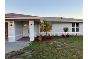 1061 SE Lansdowne Ave, Port St. Lucie, FL 34983, Sold 05/23/25