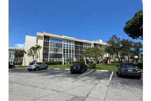 851 Three Islands Blvd 407, Hallandale Beach