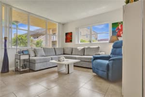 9121 Sunrise Lakes Blvd APT 101, Sunrise, FL 33322, - MLS#A11777611