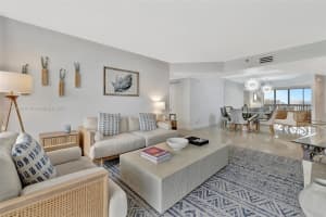 1000 E Island Blvd, Aventura, FL 33160, Sold 05/16/25