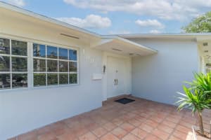 13925 Sw 74th Ave Palmetto Bay, FL 33158 - MLS#A11777635