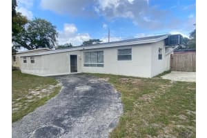 5810 Sw 54th Ave, Davie
