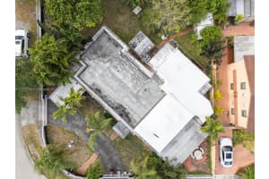 660 E 10th Pl Hialeah, FL 33010 - MLS#A11777755