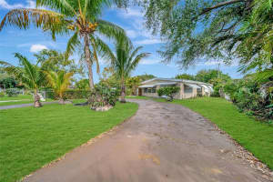 1677 NE 178th St, North Miami Beach, FL 33162, Sold 06/11/25