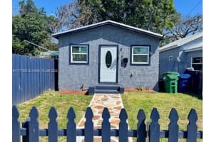 265 Nw 80th St, Miami