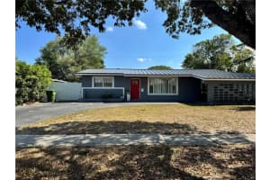 6930 Sw 5th St, Pembroke Pines