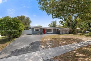 6930 SW 5th St, Pembroke Pines, FL 33023, - MLS#A11777809