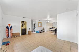 6930 SW 5th St, Pembroke Pines, FL 33023, - MLS#A11777809