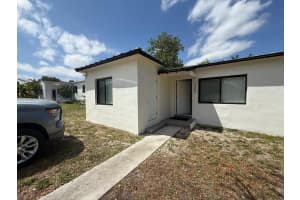 355 NE 111th St, Miami, FL 33161, Sold 05/13/25