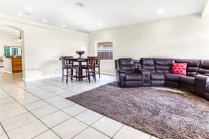 2730 Washington Dr, Fort Lauderdale, FL 33311, Sold 08/29/25