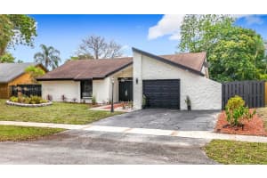 750 NW 77th Ave, Plantation, FL 33324, - MLS#A11777987
