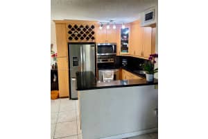 485 NW 210th St, Miami Gardens, FL 33169, Sold 06/03/25