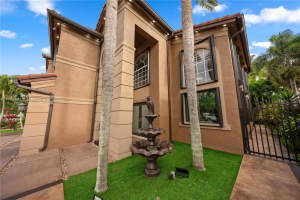 15902 SW 141st St, Miami, FL 33196, Sold 08/07/25