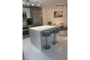 1300 Brickell Bay Dr APT 2710, Miami, FL 33131, - MLS#A11778013