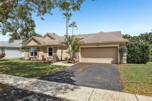 10095 SW 55th Ln, Cooper City, FL 33328, Sold 07/17/25