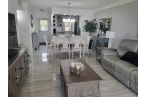 4701 Nw 34th St 602, Lauderdale Lakes