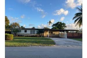 108 NW 18th St, Homestead, FL 33030, Sold 08/06/25