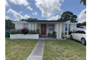 4270 Sw 99th Ave, Miami