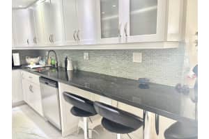 3140 S Ocean Dr APT 2411, Hallandale Beach, FL 33009, - MLS#A11778203