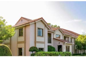 1143 Duncan Cir 201, Palm Beach Gardens
